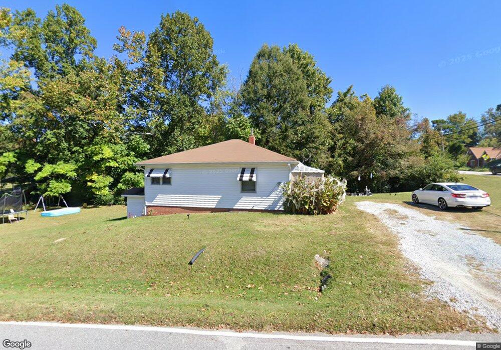 1001 E Fairfield Rd, High Point, NC 27263 - photo 1