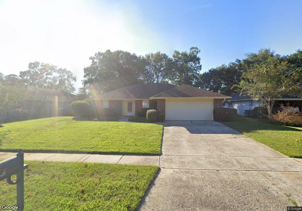 1031 Rue Bordeaux, Slidell, LA 70458 - photo 1