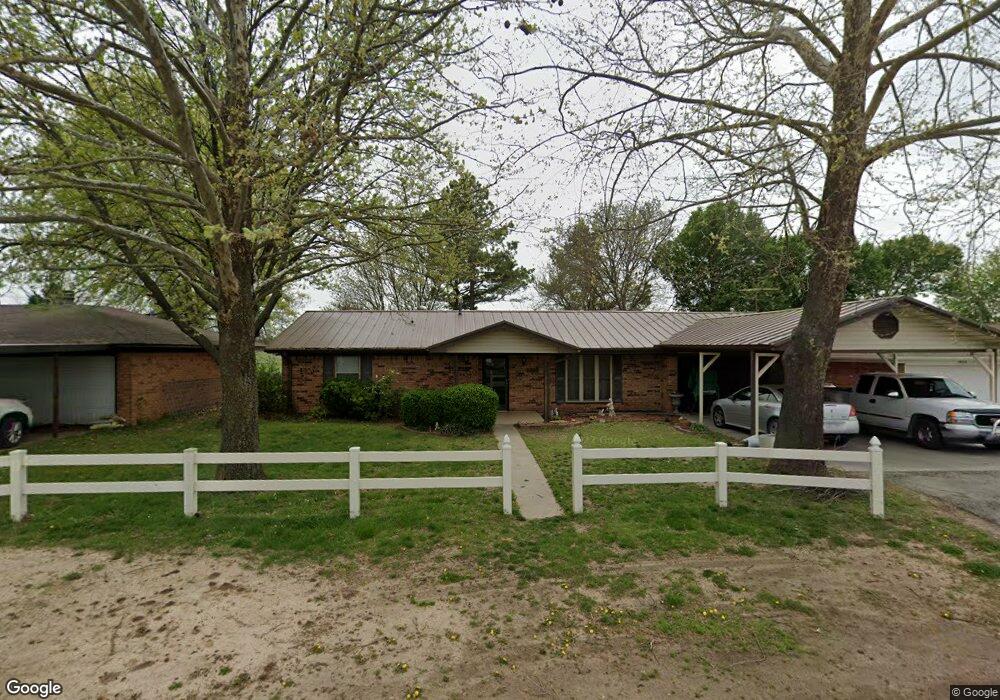 2907 Franklin Dr, Shawnee, OK 74804 - photo 1