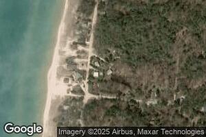 9017 Lakeside Ave, Onekama, MI 49675