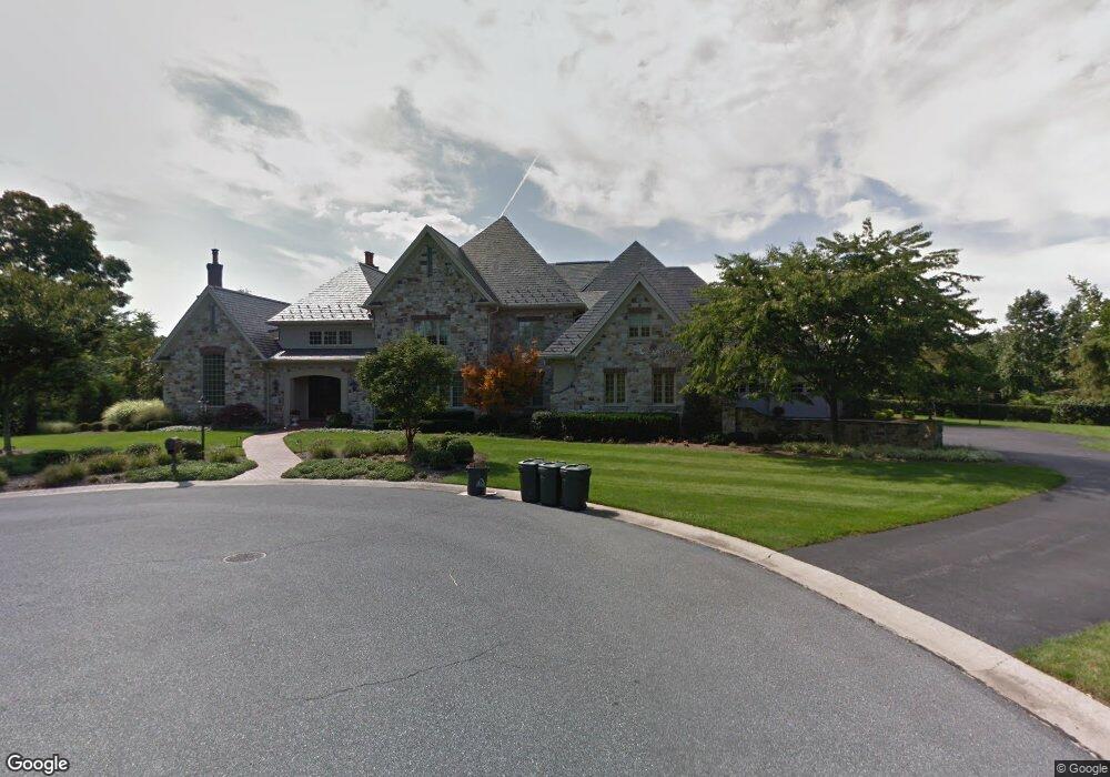 7 White Oak Cir, Lemoyne, PA 17043 - photo 1