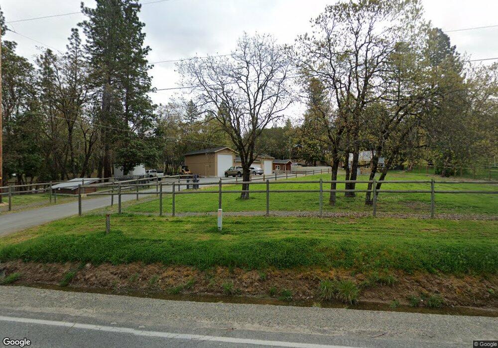 1075 Plumtree Ln, Grants Pass, OR 97526 - photo 1