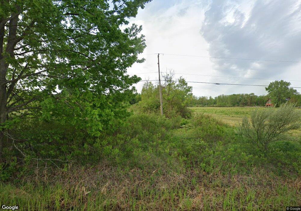 11085 S Block Rd, Birch Run, MI 48415 - photo 1