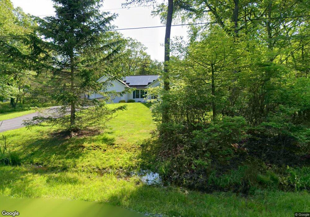 6132 Spruce Dr, Canadensis, PA 18325 - photo 1