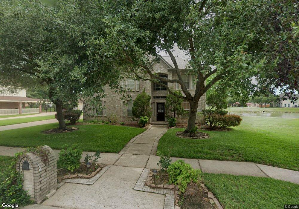 2870 Match Point Ln, Friendswood, TX 77546 - photo 1