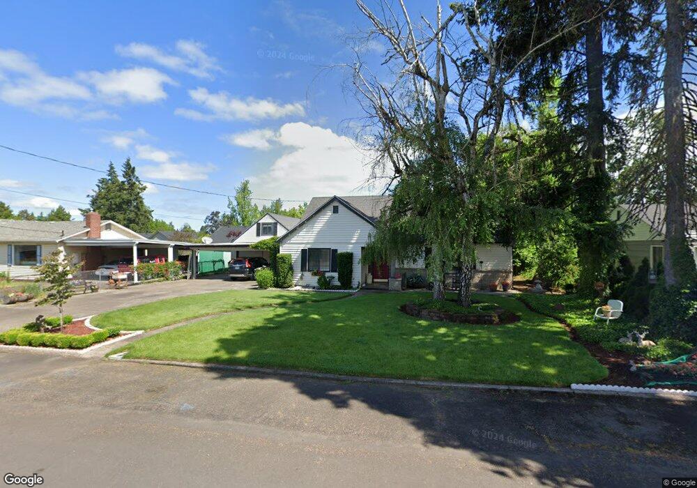 3585 Sisters View Ave, Eugene, OR 97401 - photo 1