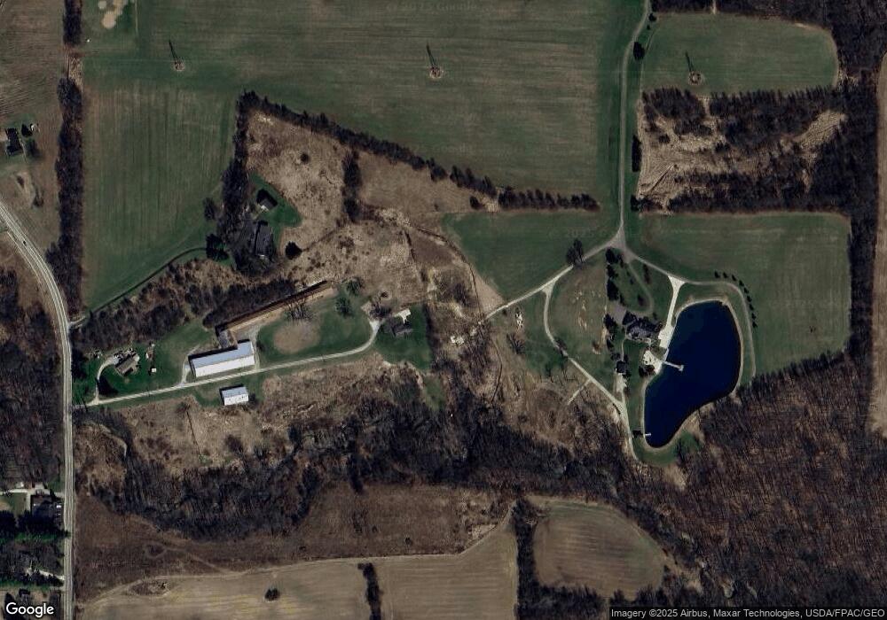 251 S Countryside Dr, Ashland, OH 44805 - photo 1