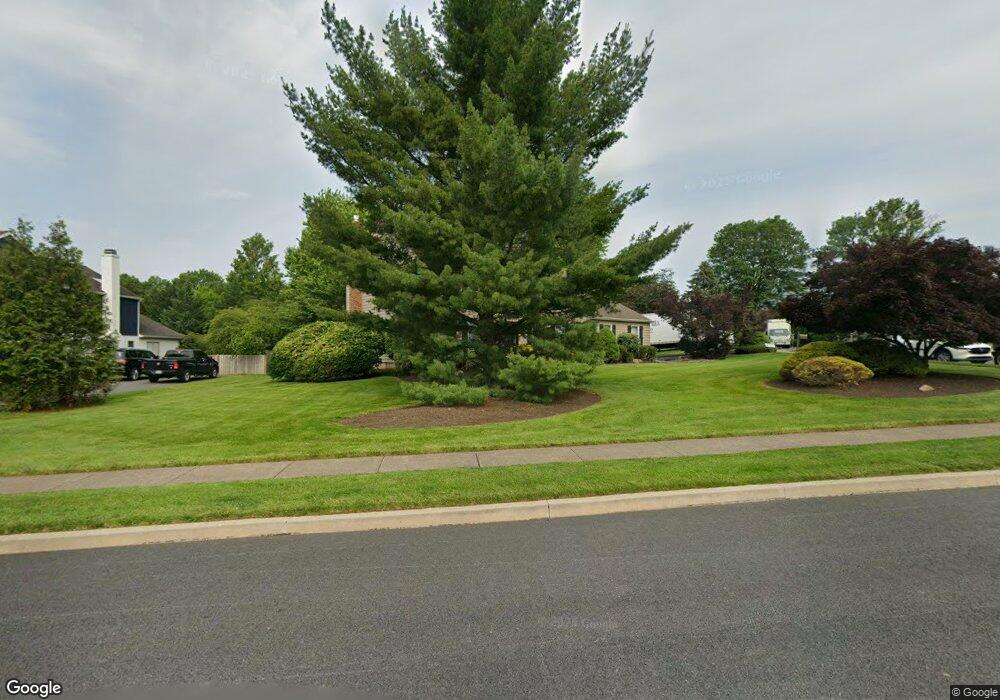 30 Overlook Cir, Dresher, PA 19025 - photo 1