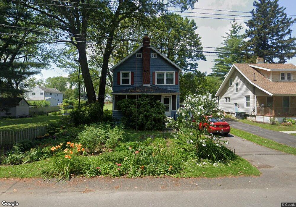 2 Nicholas Ave, Schenectady, NY 12309 - photo 1