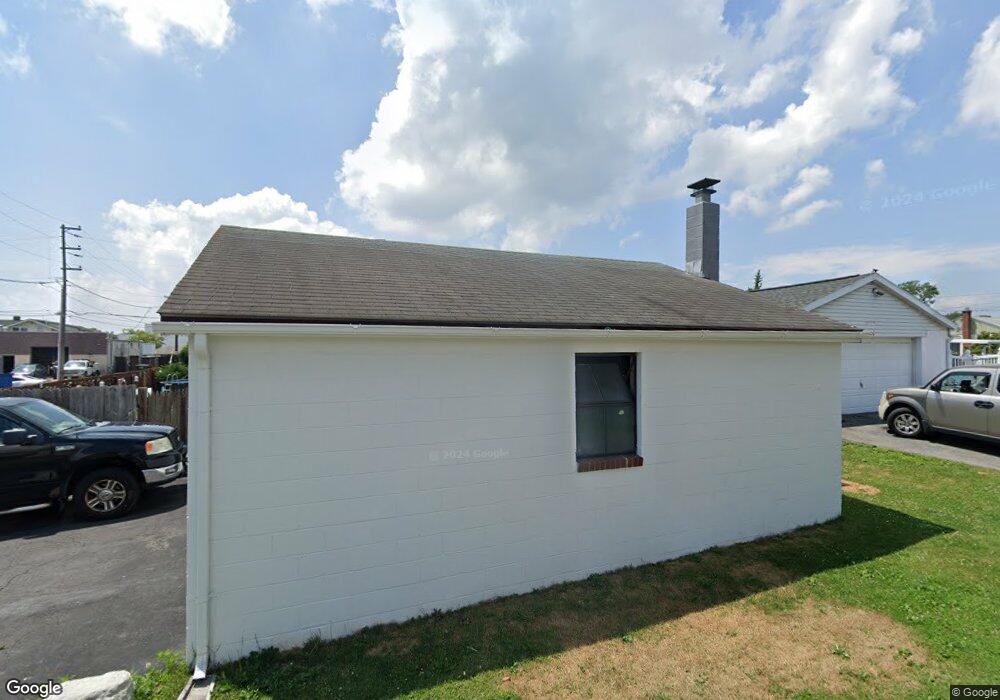 941 N Wahneta St unit 945, Allentown, PA 18109 - photo 1