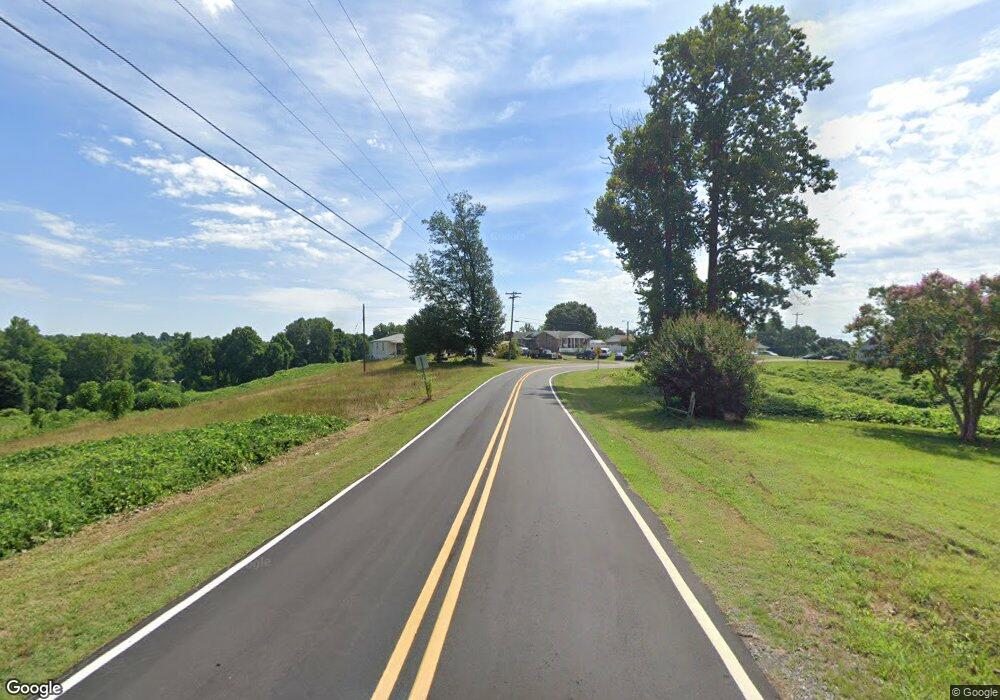 000 N Willow St, Reidsville, NC 27320 - photo 1