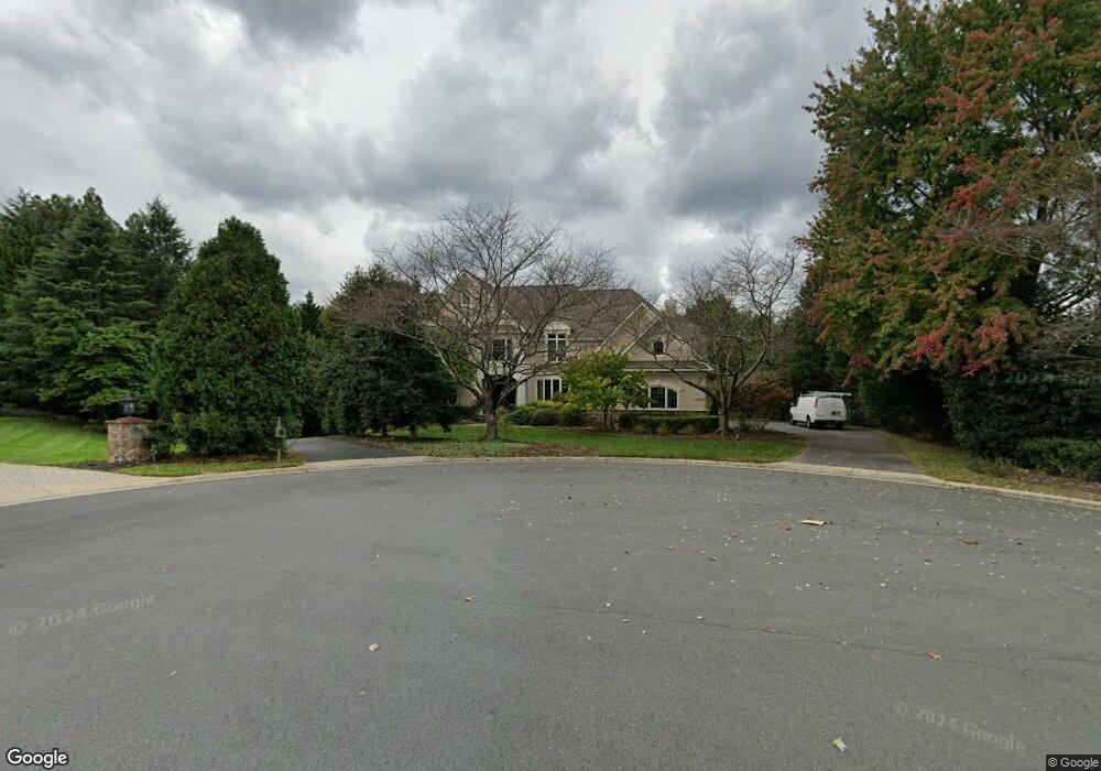 11259 Stones Throw Dr, Reston, VA 20194 - photo 1