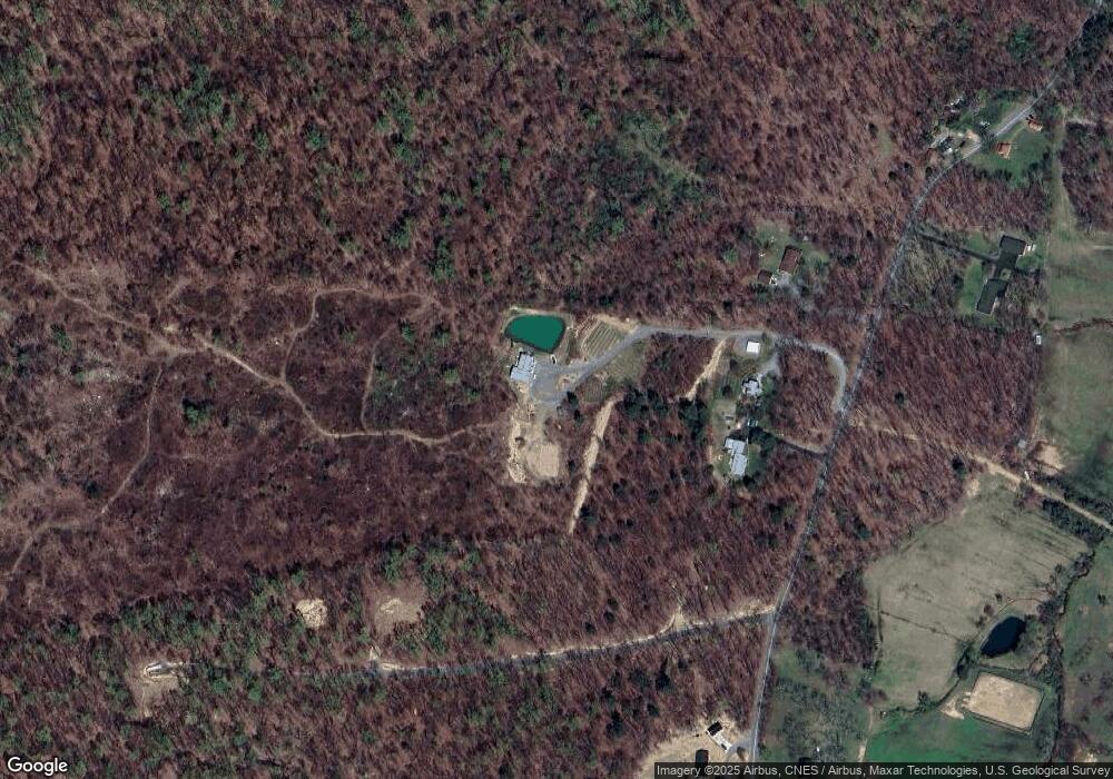 4262 Cold Run Valley Rd, Berkeley Springs, WV 25411 - photo 1