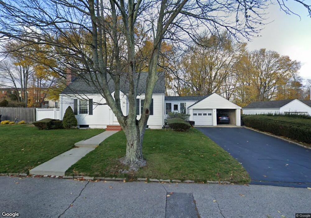 46 Merritt Rd, Riverside, RI 02915 - photo 1