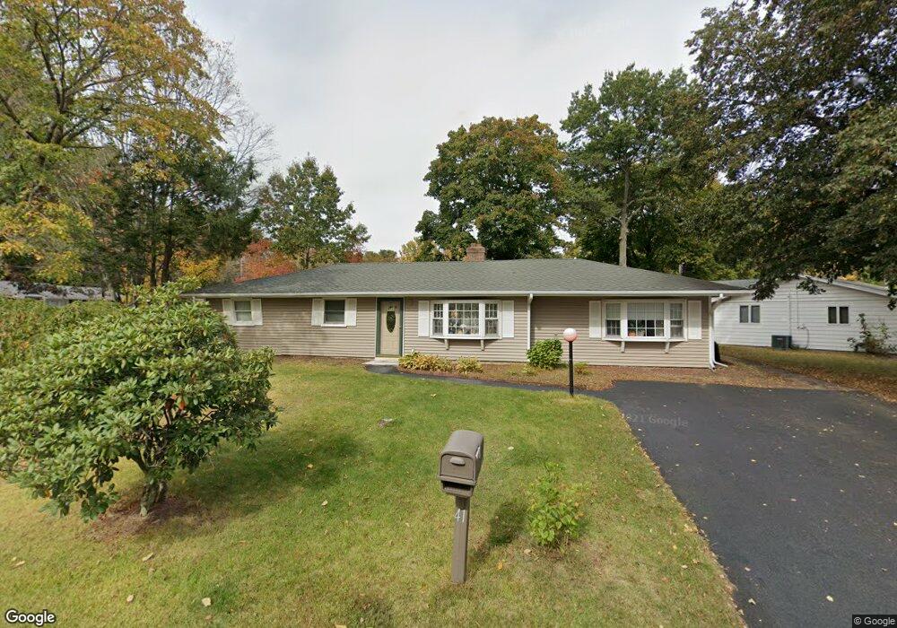 41 Fairbrook Rd, Framingham, MA 01701 - photo 1