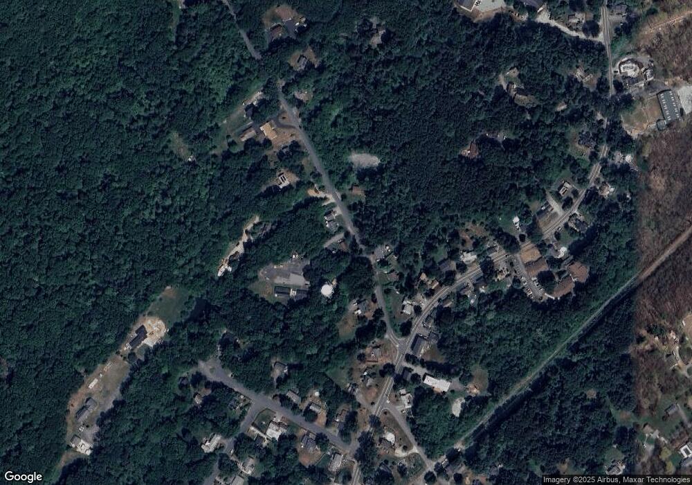 7 Moody St, Byfield, MA 01922 - photo 1