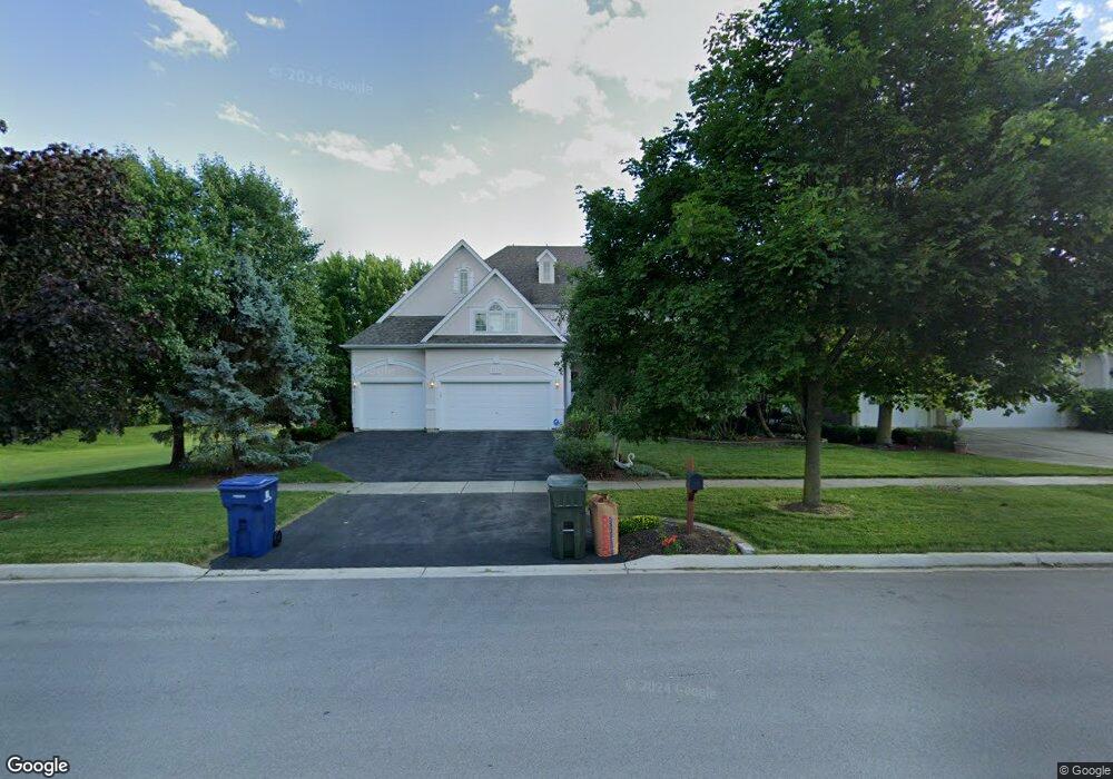 2104 Leverenz Rd, Naperville, IL 60564 - photo 1