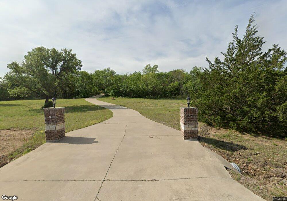 1714 Adams Ln, Azle, TX 76020 - photo 1