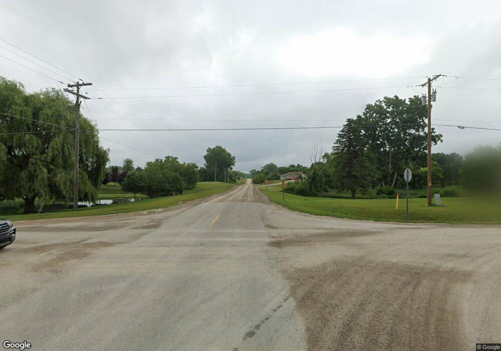 12261 E Coldwater Rd, Davison, MI 48423 - photo 1