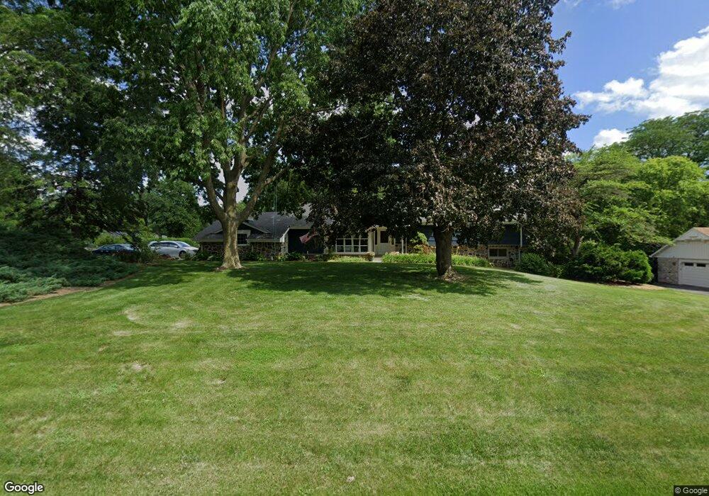 2150 Hollyhock Ln, Elm Grove, WI 53122 - photo 1