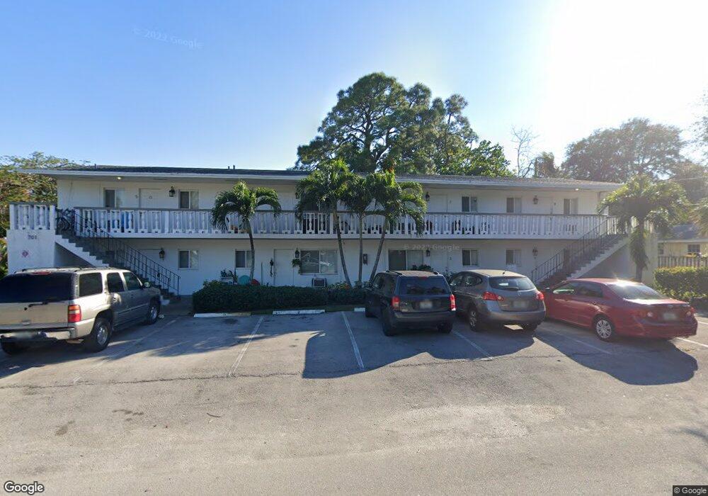 701 SW 14th Ave unit 6, Fort Lauderdale, FL 33312 - photo 1