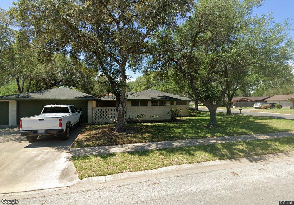 1414 Robin Ln, Beeville, TX 78102 - photo 1