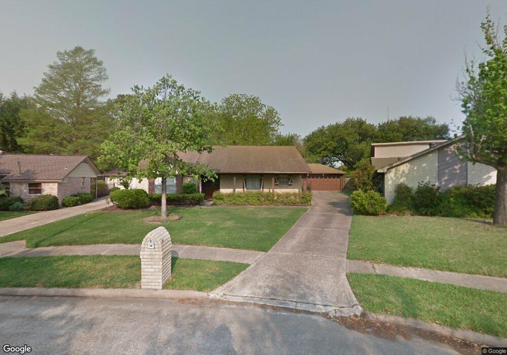 7439 Woodoak Dr, Houston, TX 77040 - photo 1