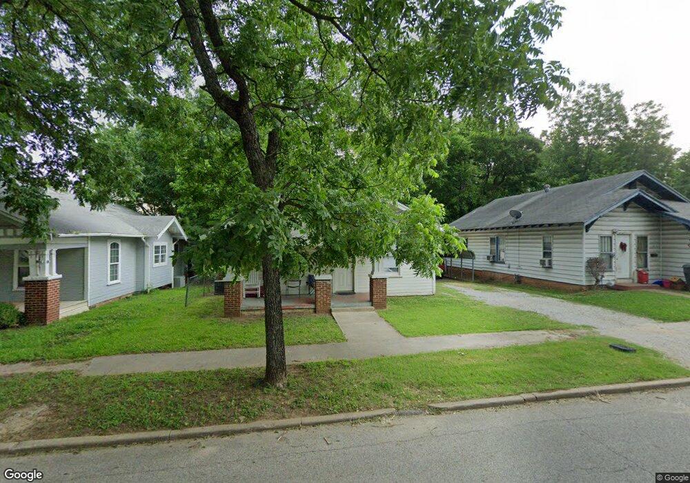 1010 B St NW, Ardmore, OK 73401 - photo 1