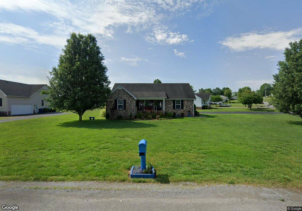 209 Graydon St, Shelbyville, TN 37160 - photo 1