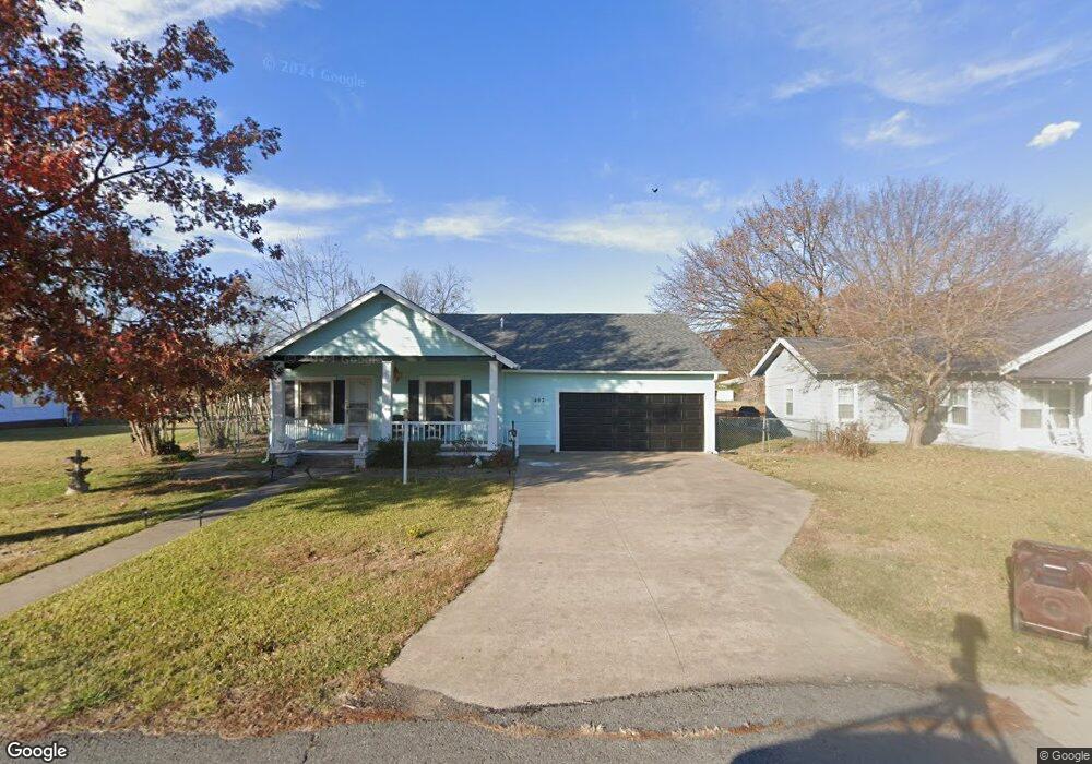 407 E Elm Ave, Eufaula, OK 74432 - photo 1