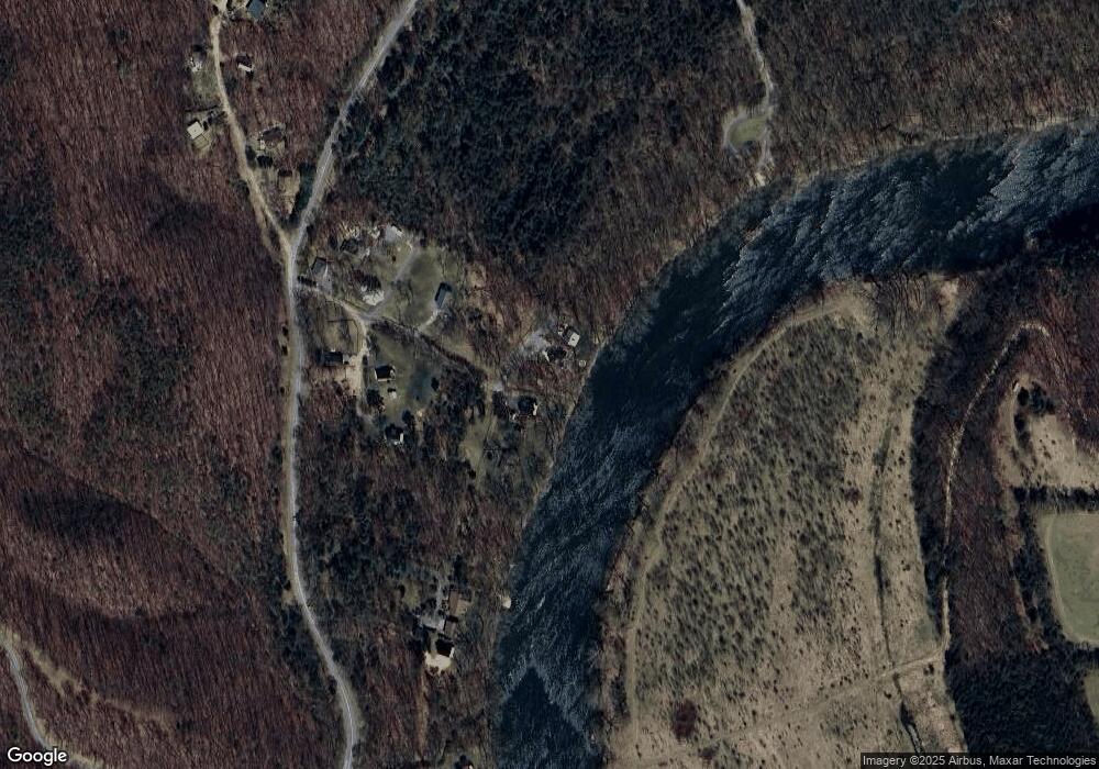 204 Fishermans Ln, Luray, VA 22835 - photo 1