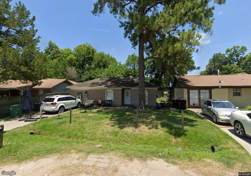 2438 Mayview Dr, Houston, TX 77091 - photo 1