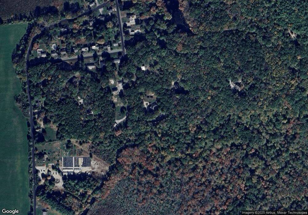 33 Linda Ave, Mystic, CT 06355 - photo 1