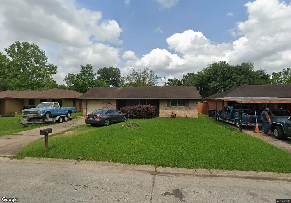 9822 Cheeves Dr, Houston, TX 77016 - photo 1