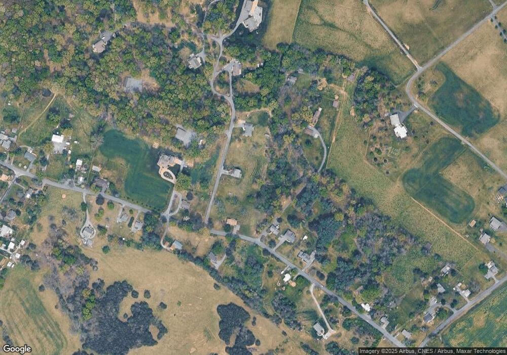 27 Roscoe Ln, Mount Sidney, VA 24467 - photo 1