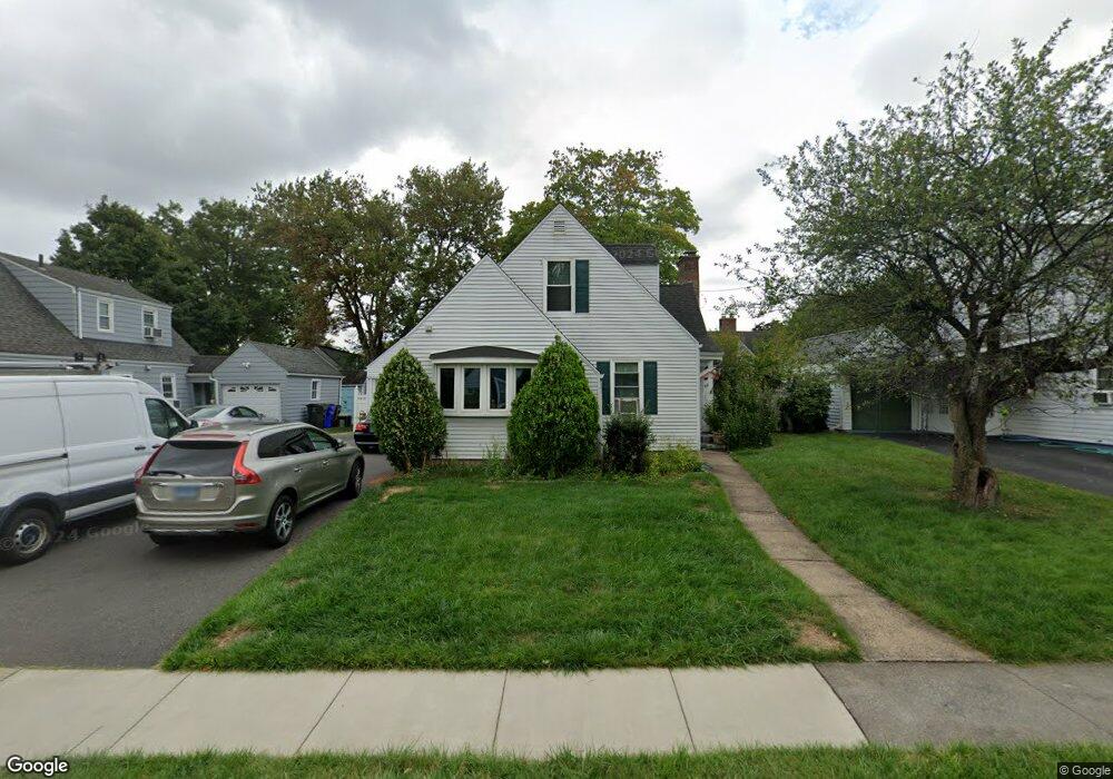 45 Crosshill Rd, West Hartford, CT 06107 - photo 1