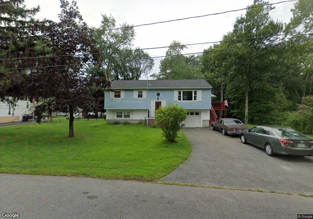 15 Williams St unit 1, Salem, NH 03079 - photo 1