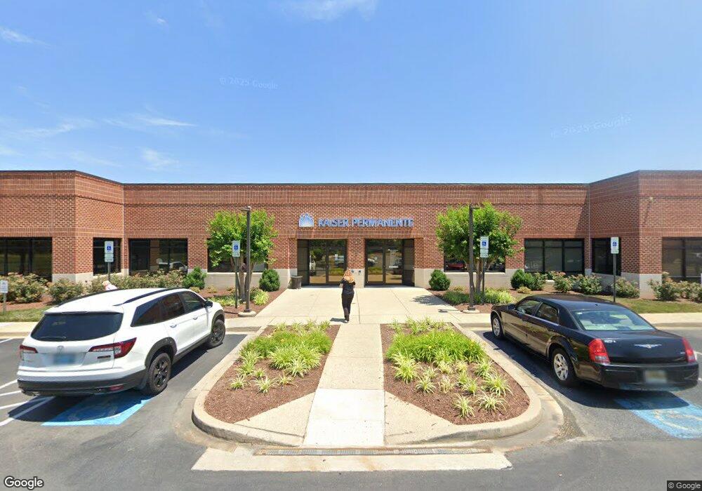 7190 Crestwood Blvd, Frederick, MD 21703 - photo 1