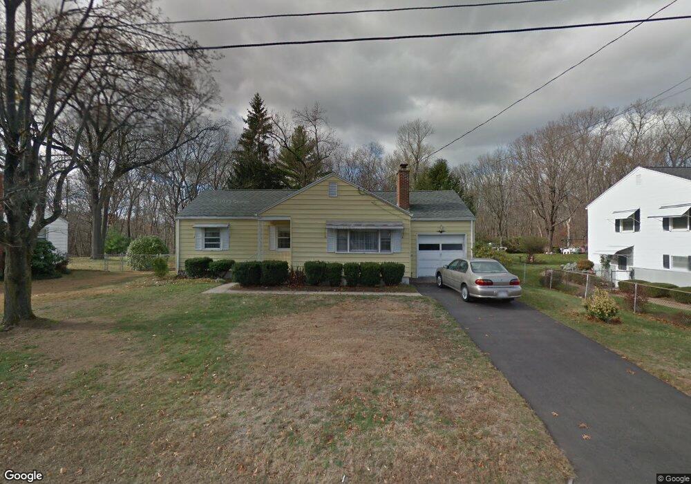 267 Mandalay Rd, Chicopee, MA 01020 - photo 1