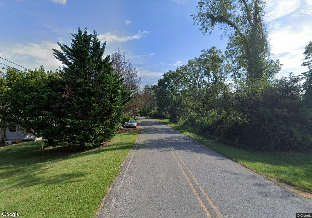 1709 Dix Creek Chapel Rd, Asheville, NC 28806 - photo 1