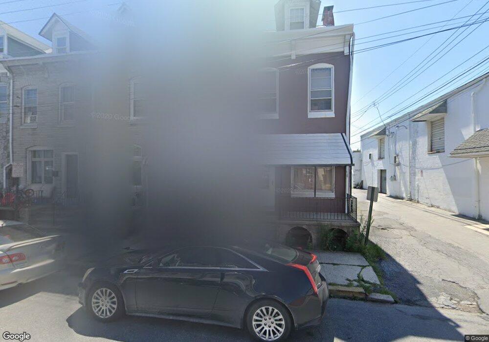 912 Perry St, Reading, PA 19604 - photo 1