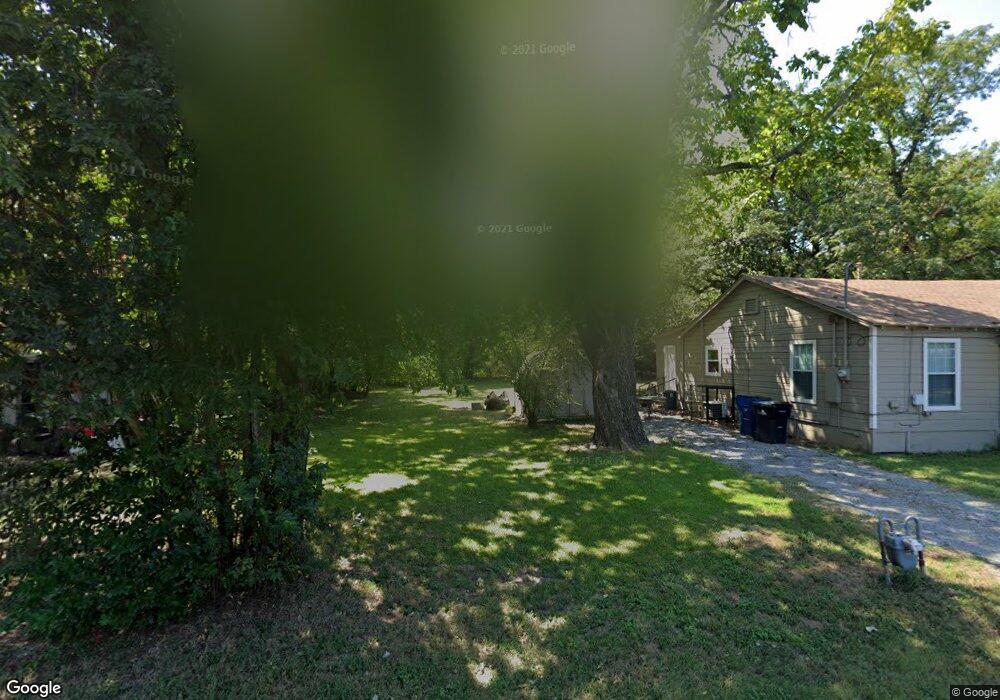 918 W Ford St, Denison, TX 75020 - photo 1