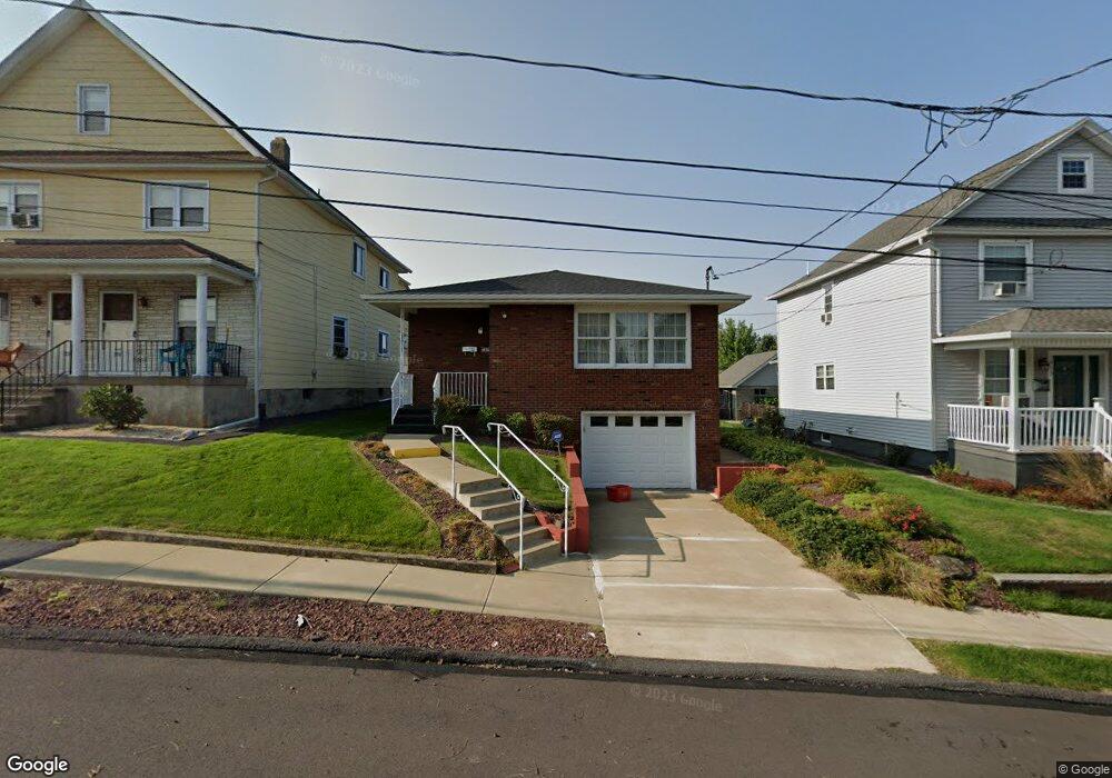 1409 Dartmouth St, Scranton, PA 18504 - photo 1