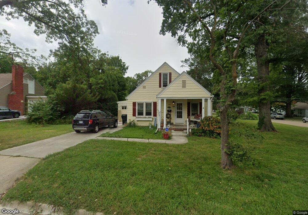 3400 SW Huntoon St, Topeka, KS 66604 - photo 1
