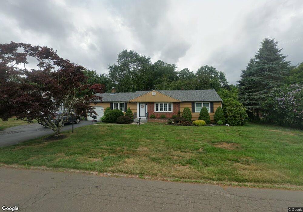 9 Deer Run Rd, Wallingford, CT 06492 - photo 1