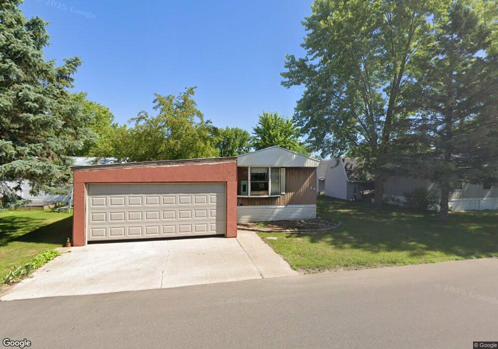 144 Sheffield Dr, Holmen, WI 54636 - photo 1