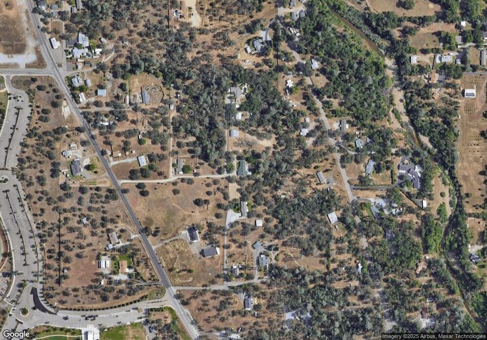 20341 Buttercup Ln, Redding, CA 96003 - photo 1