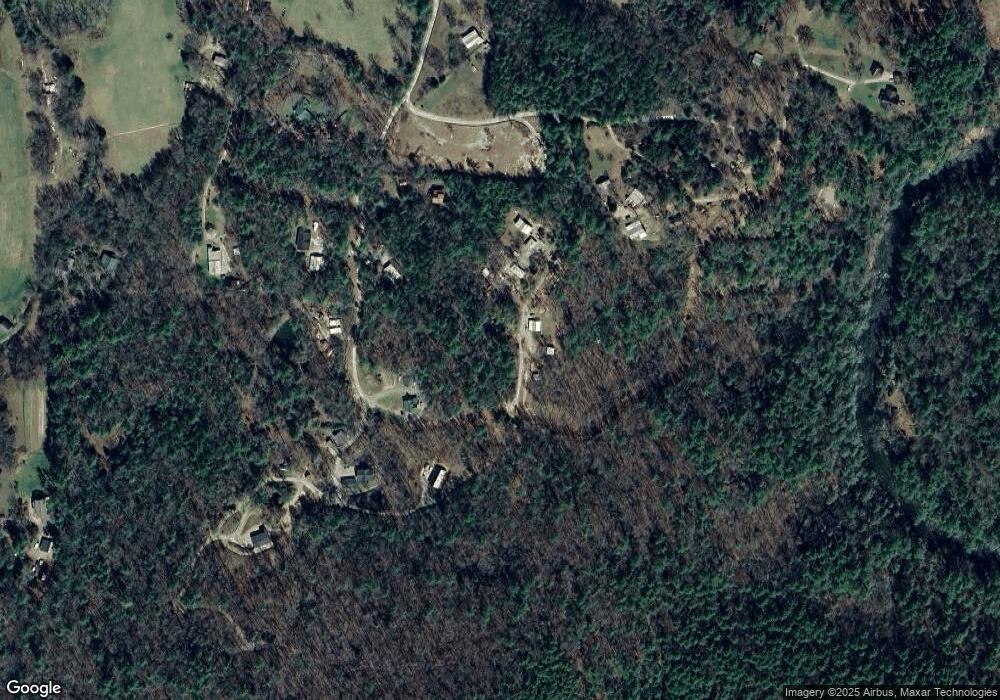 820 Rock Creek Cir, Blue Ridge, GA 30513 - photo 1