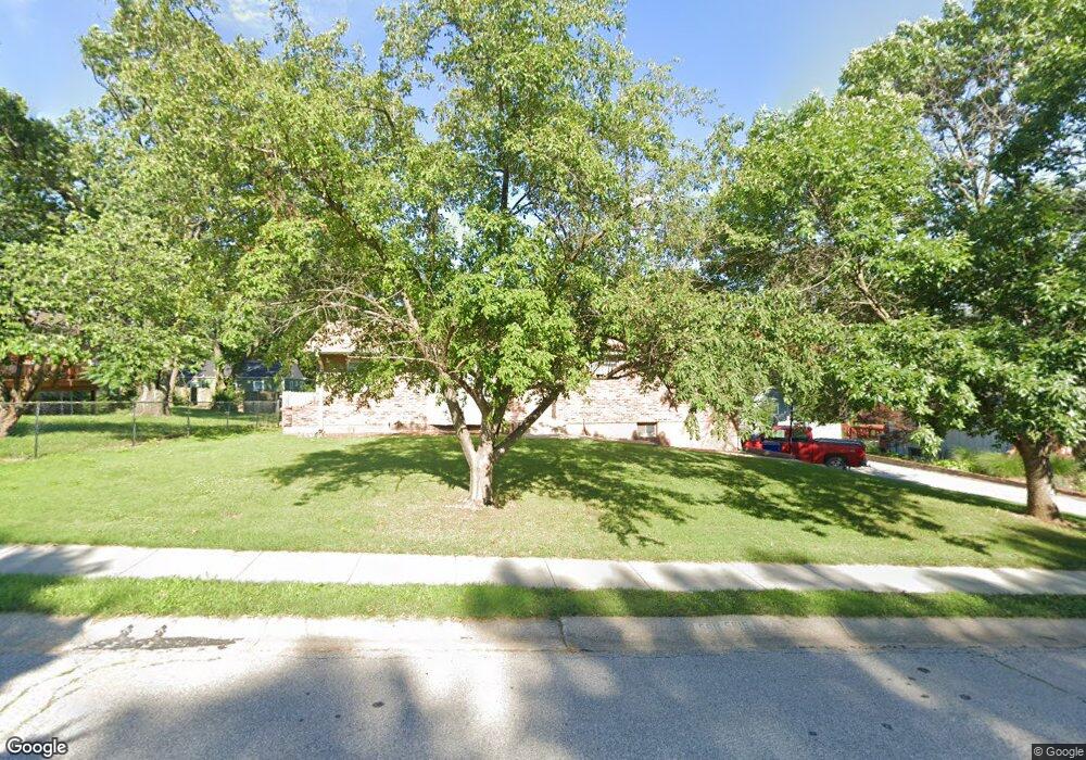 5615 Perry Ave, Shawnee, KS 66203 - photo 1