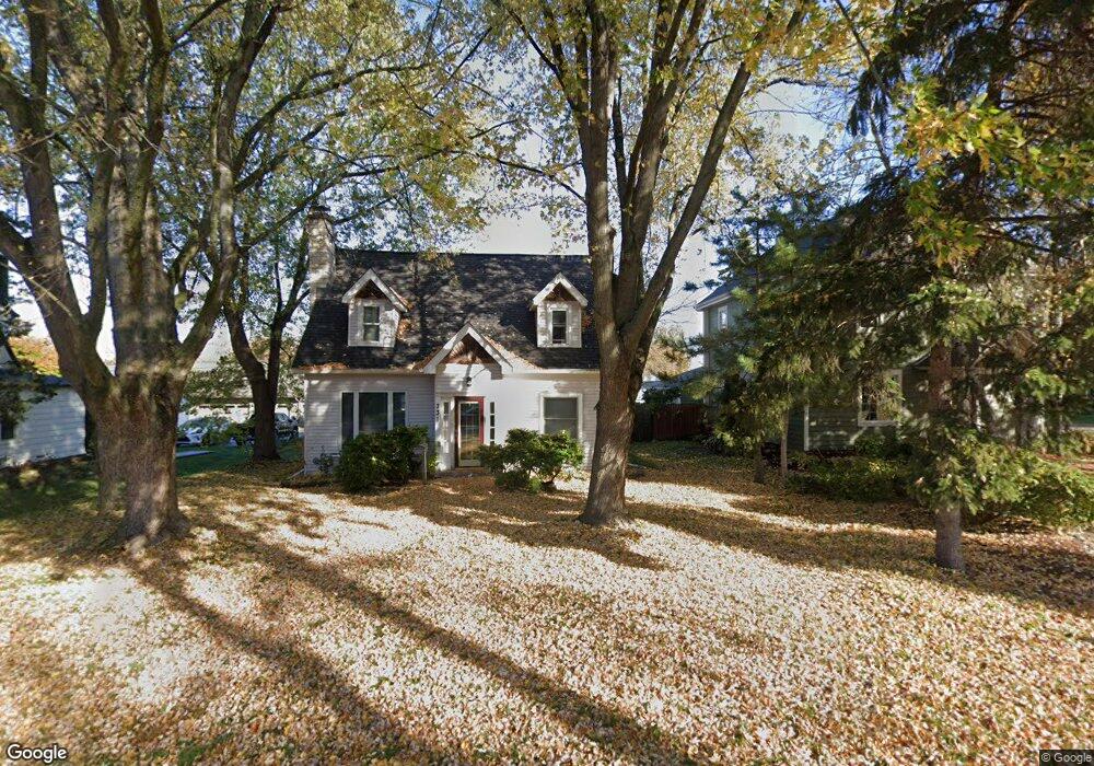 731 Main St, Delafield, WI 53018 - photo 1